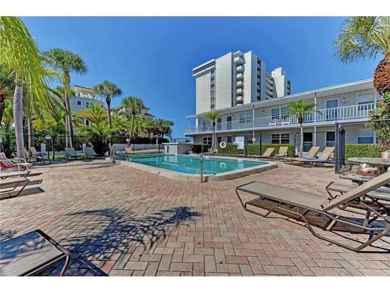 Gulf Holiday Siesta Key Hotel Exterior photo